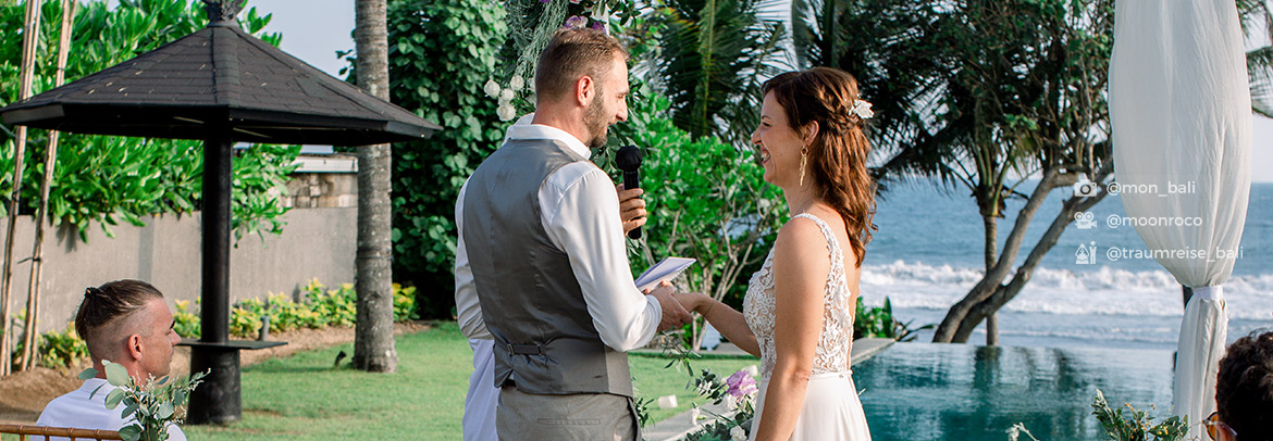 3-Wedding-Gallery-black-beach-villa-4.jpg