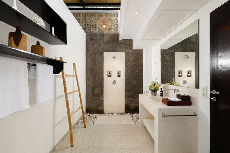 gallery-black-beach-villa-bathroom-1-twin.jpg